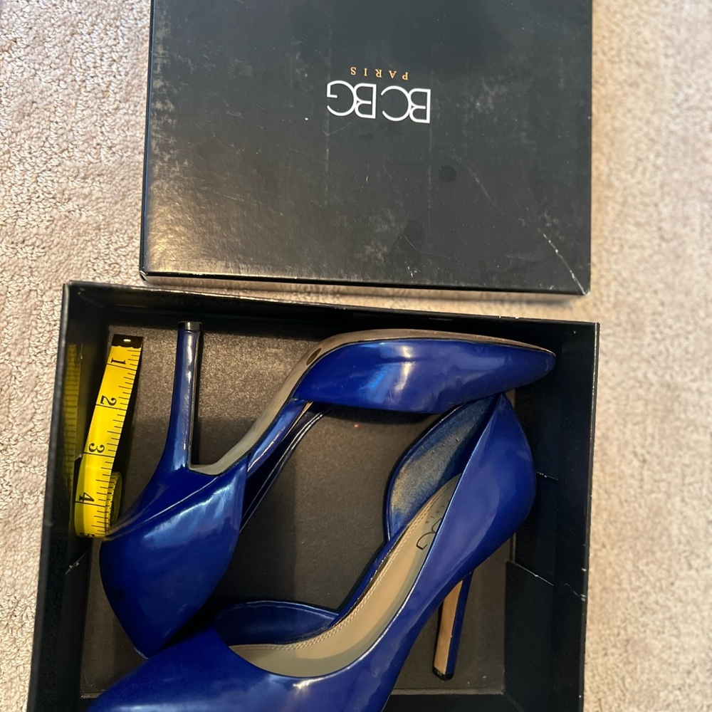 BCBG Paris Vibrant Blue Heels